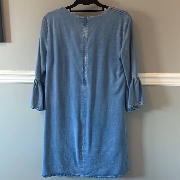 Dress - Picture 3 of 3